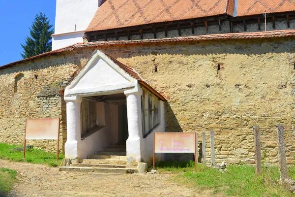 Versterkte Middeleeuwse Saksische Evangelische Kerk Het Dorp Cloaterf Klosderf Klosdorf — Stockfoto