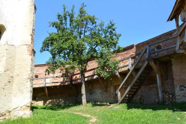 Alma Vii (Almen) Transilvanya, Romanya köyünde müstahkem ortaçağ sakson evangelic kilisesi. Yerleşim Sakson kolonistleri tarafından 12.