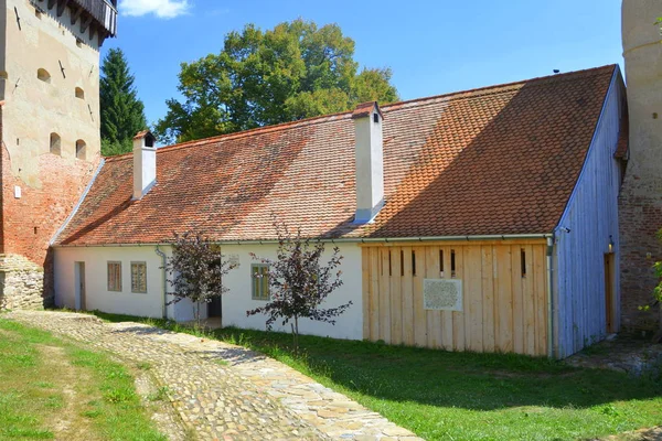村アルマVii アルメン トランシルバニア ルーマニアの典型的な農村風景や農民の家 この和解は12世紀半ばにサクソンの入植者によって設立された — ストック写真