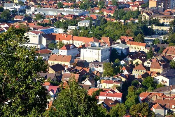 Luftaufnahme Und Dächer Typische Stadtlandschaft Der Stadt Brasov Einer Stadt — Stockfoto