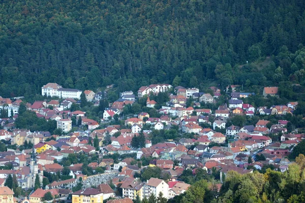 Luftaufnahme Und Dächer Typische Stadtlandschaft Der Stadt Brasov Einer Stadt — Stockfoto