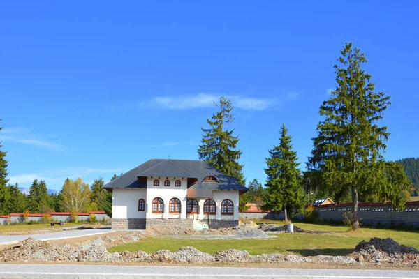 Orthodoxes Kloster Izvorul Muresului Transsilvanien Rumänien Einem Sonnigen Herbsttag — Stockfoto