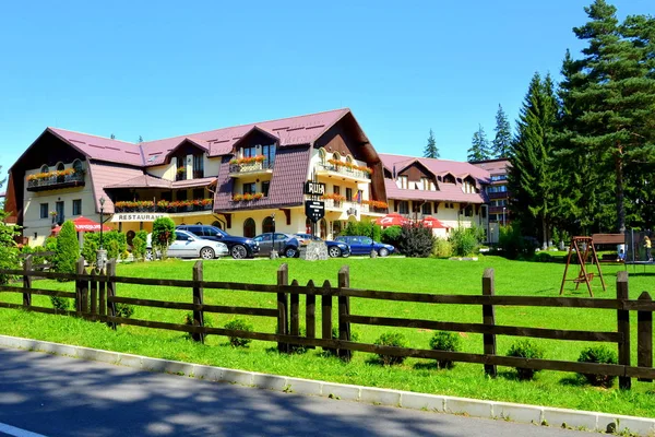 Winter Und Touristenstation Poiana Brasov Von Brasov Entfernt Einer Stadt — Stockfoto