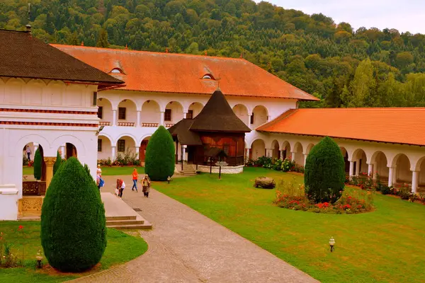 Monastery Sambata Romanian Orthodox Monastery Smbta Sus Braov County Transylvania — Stock Photo, Image