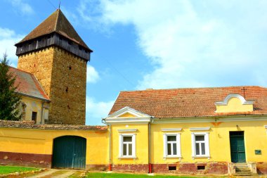 Romanya 'nın Barcut, Transilvanya kentindeki tipik kırsal alan ve köylü evleri. Yerleşim yeri Sakson koloniciler tarafından 12. yüzyılın ortalarında kuruldu.