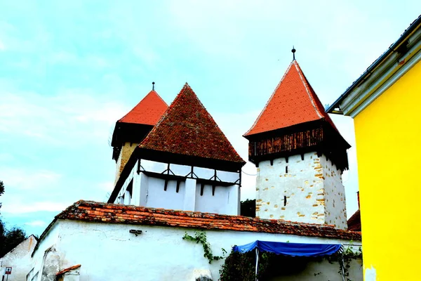 在罗马尼亚特兰西瓦尼亚Stejaris村强化中世纪撒克逊福音派教堂 该定居点是撒克逊殖民者在12世纪中叶建立的 — 图库照片