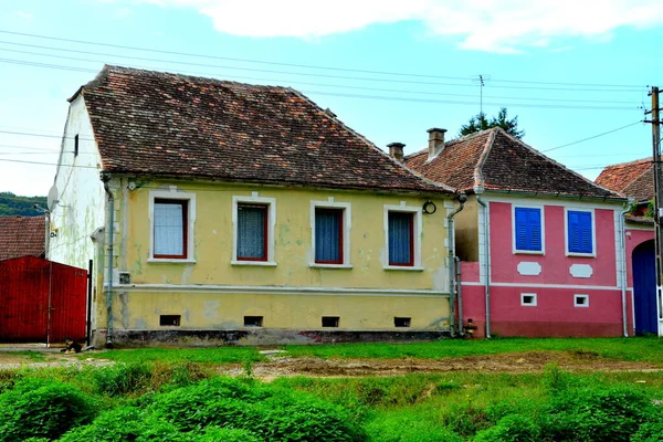 Typische Landelijke Landschap Boerenhuizen Het Dorp Toarcla Tartlau Transsylvanië Roemenië — Stockfoto