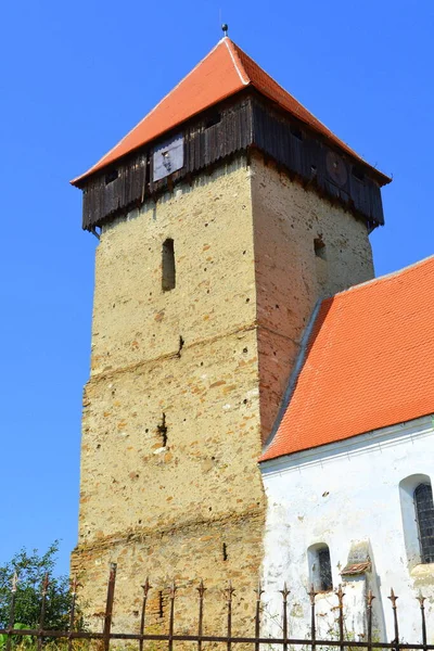 Romanya Nın Transilvanya Kentindeki Ruja Köyündeki Ortaçağ Sakson Evanjelik Kilisesi — Stok fotoğraf