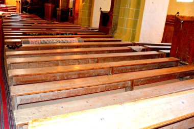 Romanya 'nın Transilvanya kentindeki Cincu, Grossschenk köyündeki güçlendirilmiş ortaçağ sakson evanjelik kilisesi. Yerleşim yeri Sakson koloniciler tarafından 12. yüzyılın ortalarında kuruldu.