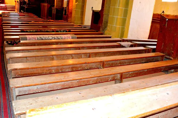 Romanya 'nın Transilvanya kentindeki Cincu, Grossschenk köyündeki güçlendirilmiş ortaçağ sakson evanjelik kilisesi. Yerleşim yeri Sakson koloniciler tarafından 12. yüzyılın ortalarında kuruldu.