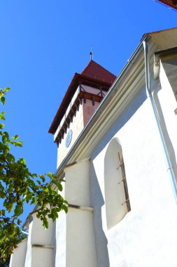 Romanya 'nın Transilvanya kentinin Sibiu ilçesindeki Merghindeal komününe bağlı Dealu Frumos, Schoenberg' deki güçlendirilmiş ortaçağ sakson kilisesi. İlk olarak 1280 yılına kadar uzanan bir satışta bahsedildi..