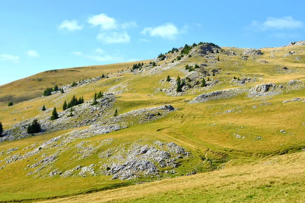 Macizo Bucegi Las Montañas Curva Los Cárpatos Transilvania Rumania Siendo —  Fotos de Stock