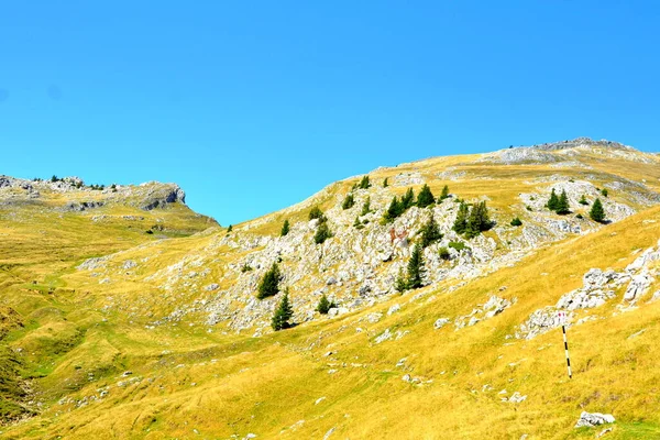 Bucegi Massif, i Karpaterna Bend Mountains, Transsylvanien, Rumänien. — Stockfoto