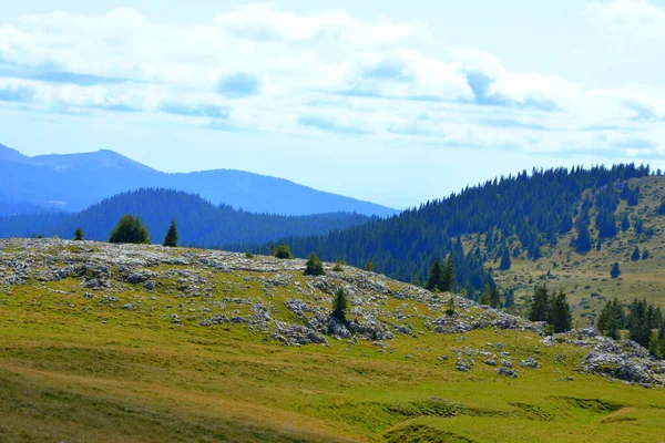 Bucegi Massif, in Karpaten Bend Mountains, Transsylvanië, Roemenië. — Stockfoto