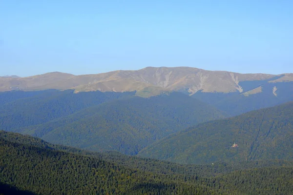 罗马尼亚特兰西瓦尼亚喀尔巴阡山脉的Bucegi Massif. — 图库照片