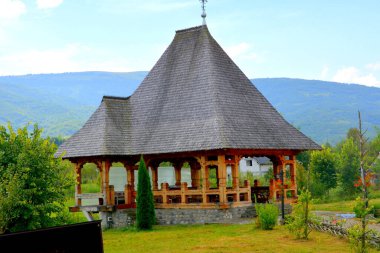 Ieud 'daki Romen Ortodoks Manastırı Trei Ierarhi, Ieud' daki Romen Ortodoks Manastırı, denizcilik, Transilvanya ve Romanya