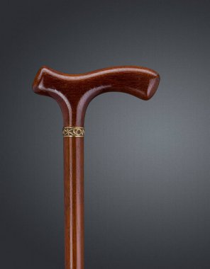 Yürüyen bastonlar ve koltuk değnekleri. Yüksek kalite fotoğraf