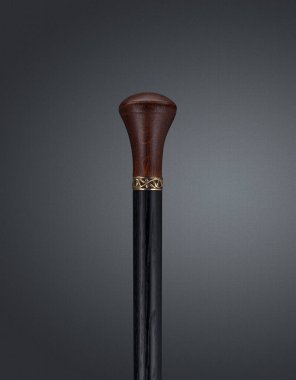 Yürüyen bastonlar ve koltuk değnekleri. Yüksek kalite fotoğraf