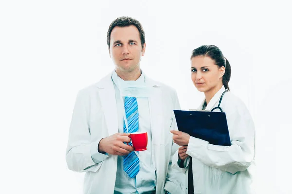 Dos Médicos Jóvenes Tomando Descanso Sobre Café — Foto de Stock