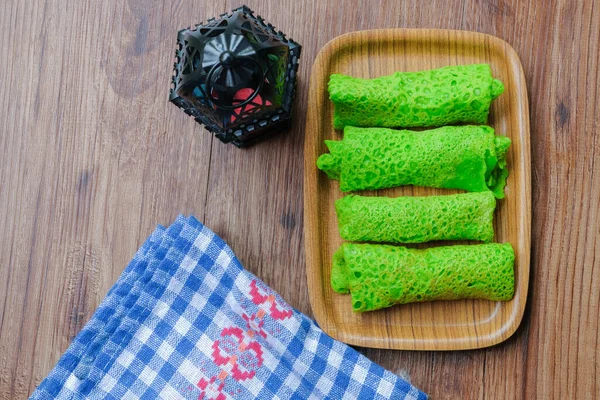 Maleisisch Eten Kuih Lenggang Kuih Ketayap Schieten Met Natuurlijk Licht — Stockfoto