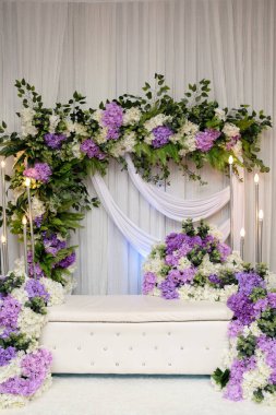 Güzel dekorasyon Malay düğün töreni.