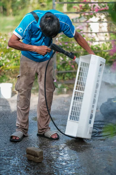 Muadzam Shah Malajsie Října 2020 Asijský Muž Technik Služby Pracovník — Stock fotografie