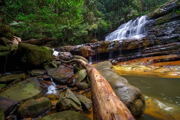 Güzel Rimau Berjemur Şelalesi Rompin Malezya — Stok fotoğraf