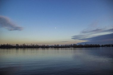 Gün batımını sessizliği