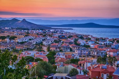 Ayvalik, Türkiye, Cunda Adası, Aşıklar dağından şehre ve Ege Denizi 'ne panoramik manzara