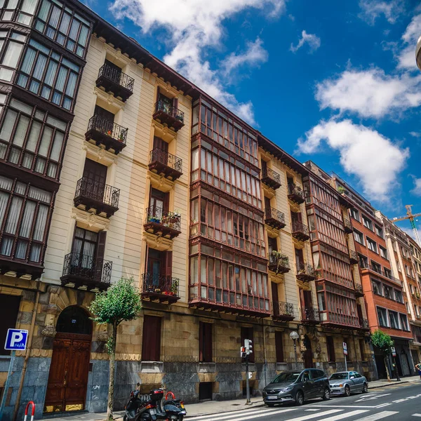 Bilbao, baskiska staden, utsikt över gamla stan på Sunny Day, Spanien — Stockfoto