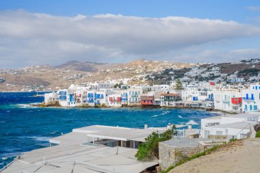 Gün batımında ve fırtınada Küçük Venedik, Mikonos, Yunanistan - 6 Ekim 2018