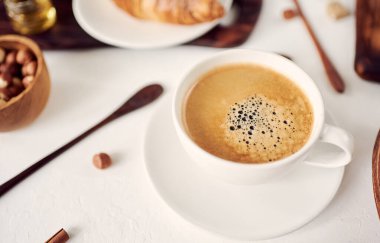 fincan yukarıdaki tablo taze espresso görüntüleme