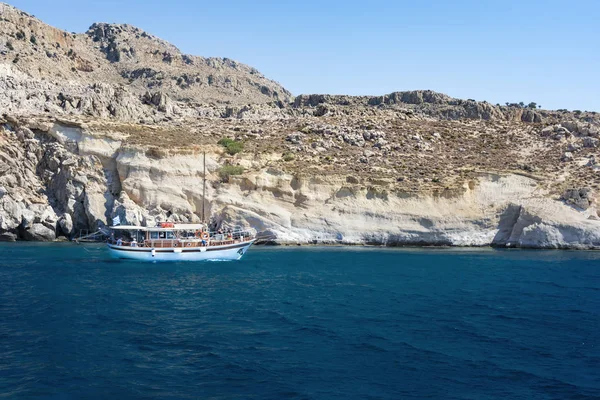 Rodos (Rodos, Yunanistan) adası yakınlarında Akdeniz 'de tekne gezisi)