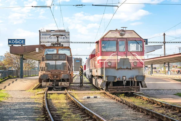Kosice iki eski lokomotif park Ana tren istasyonu (Slovak