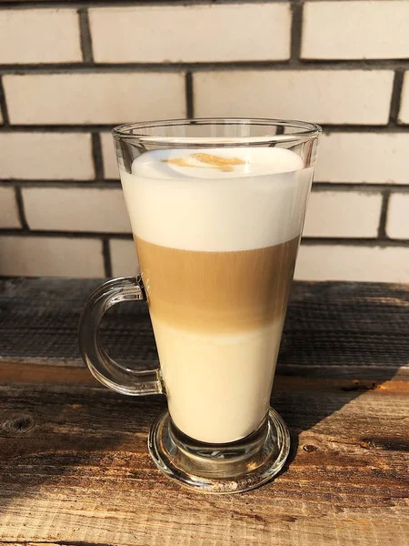 Köstlichen Latte Kaffee Auf Holztisch Blick — Stockfoto