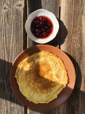Masada lezzetli krep ve reçel 