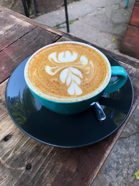 Leckerer Und Schöner Cappuccino Einem Café — Stockfoto