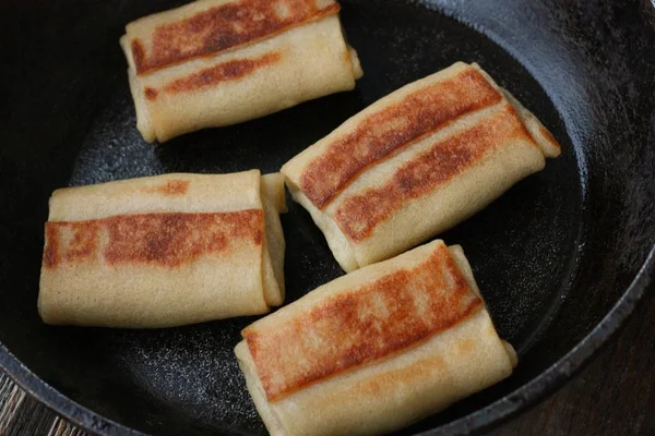 Pannenkoeken Met Vlees Een Pan Close — Stockfoto