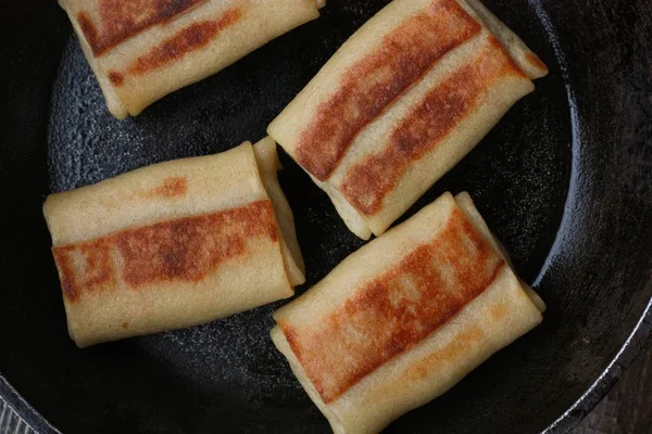 Pannenkoeken Met Vlees Een Pan Close — Stockfoto