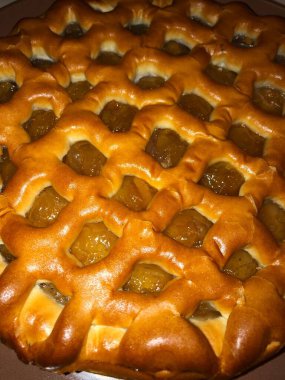 Lezzetli taze kayısı reçelli turta. Yakın plan. 