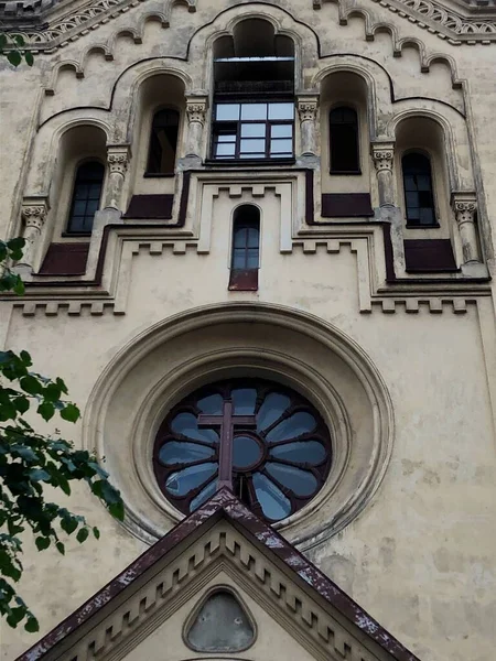 Schöne Antike Kirche Gotischen Stil — Stockfoto