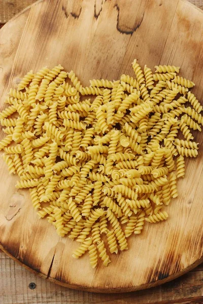 Pasta Forma Corazón Sobre Mesa —  Fotos de Stock