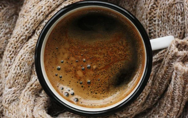 Americano Coffee Knitted Sweater Macro — Stock Photo, Image