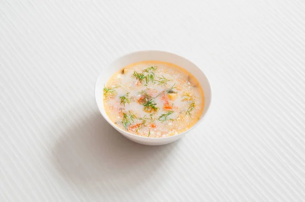 Chapa Branca Com Sopa Peixe — Fotografia de Stock