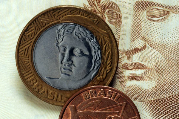 Бразильські Монети Банкноті — стокове фото