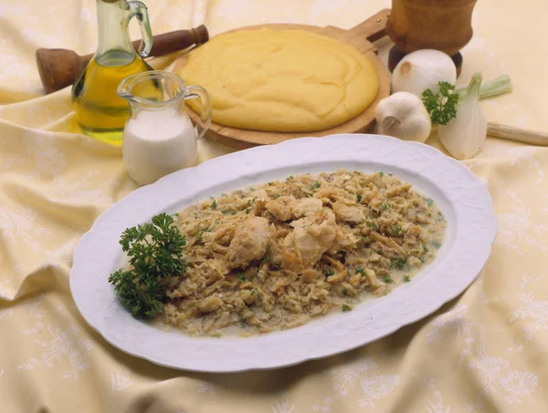 Baccal alla vicentina Vicenza tarzı morina çanak