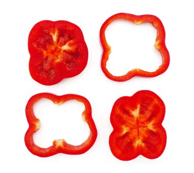 Beyaz zemin üzerine kırmızı taze sebze tatlı biber.