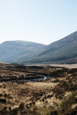 Güzel peri havuzları Isle of Skye, İskoçya, berrak mavi havuzları nehir kırılgan Tarih üzerinde görüntüleyin.