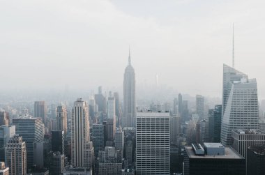 Havadan görünümü New York manzarası ve konumlar. New York dünyanın en çok ziyaret edilen şehirlerinden biridir.