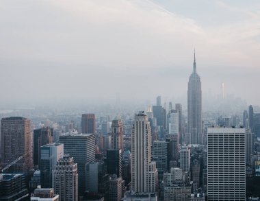 Havadan görünümü New York manzarası ve konumlar. New York dünyanın en çok ziyaret edilen şehirlerinden biridir.